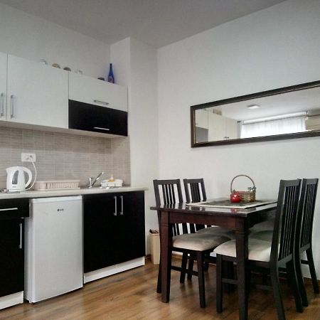 Sweet Dreams Studio Apartment Sarajevo Bagian luar foto