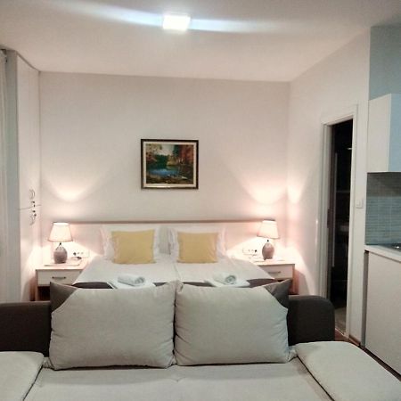 Sweet Dreams Studio Apartment Sarajevo Bagian luar foto