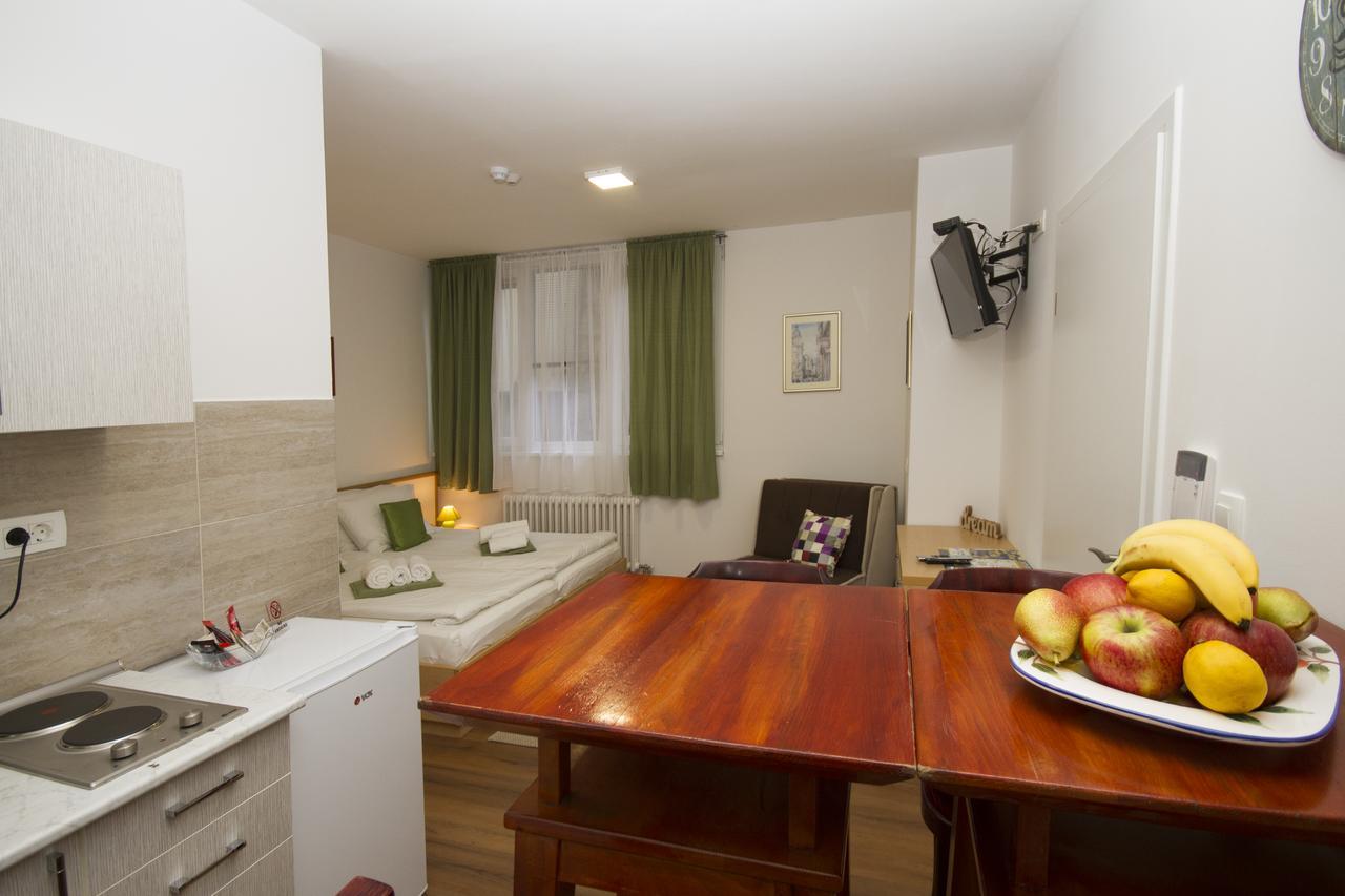Sweet Dreams Studio Apartment Sarajevo Bagian luar foto