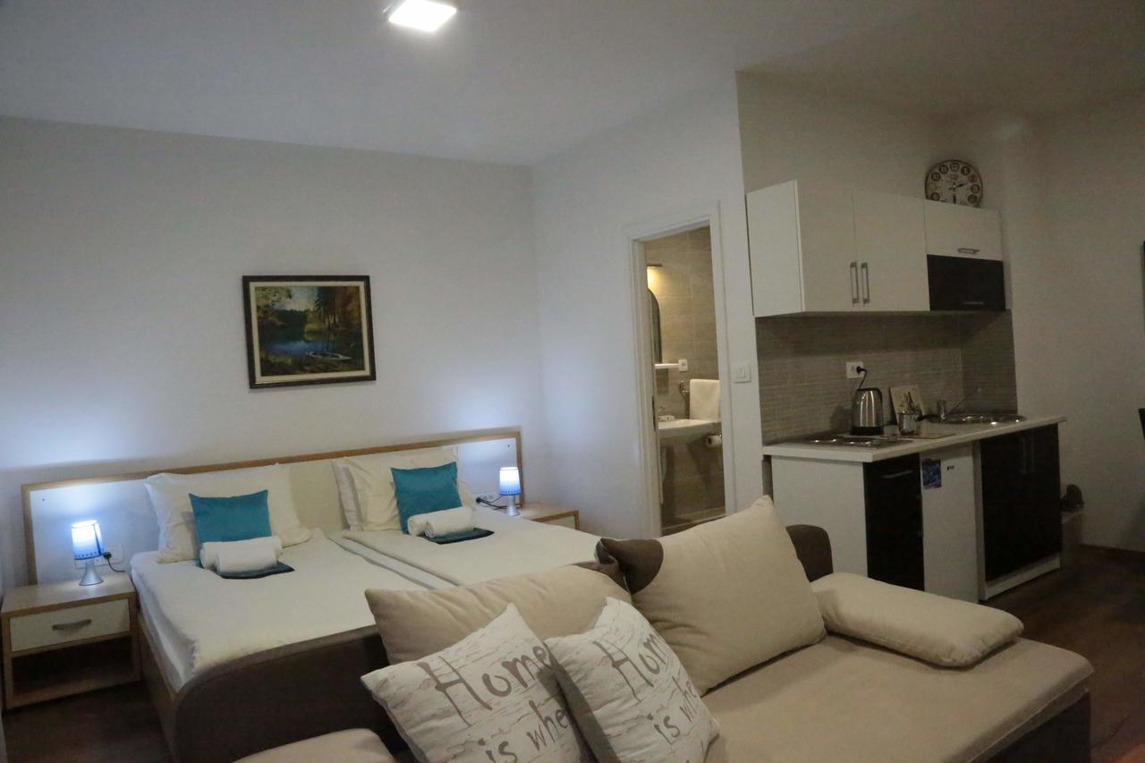 Sweet Dreams Studio Apartment Sarajevo Bagian luar foto