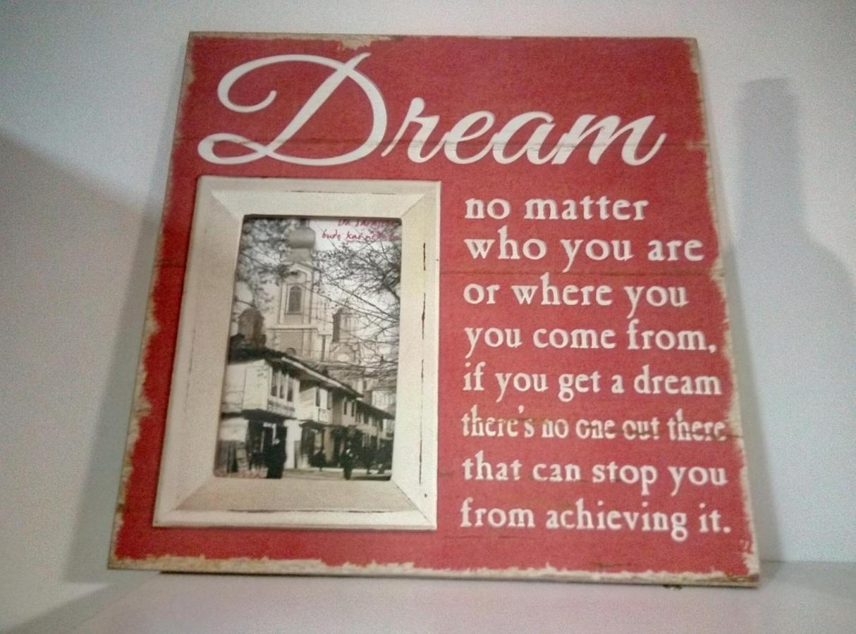 Sweet Dreams Studio Apartment Sarajevo Bagian luar foto