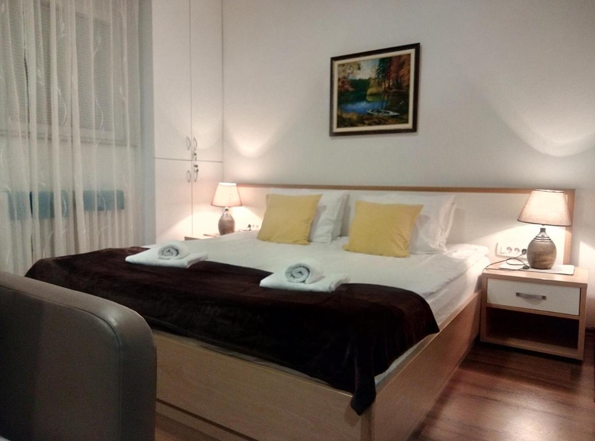 Sweet Dreams Studio Apartment Sarajevo Bagian luar foto